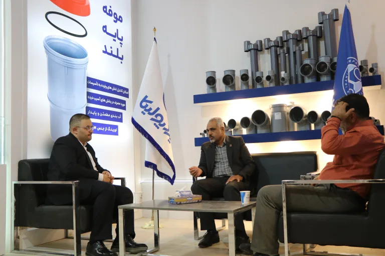 photo_5809757078703246426_w